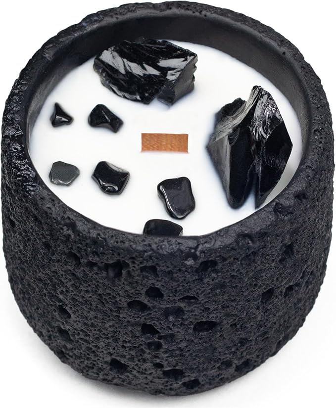 Black Crystal Candle for Men - Aromatherapy Candle with Smoke Wood Scent, Pure Soy Wax and Essential Oils, Birthday Gift for Leo, Scorpio & Capricorn, Ideal Decor for Home