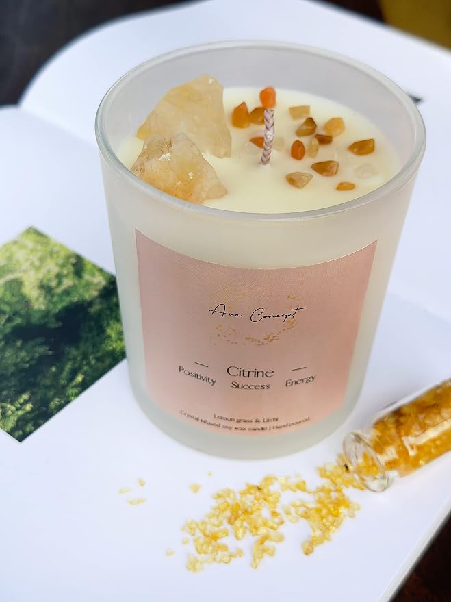 Citrine Crystal Candle – 10oz / 280g | Lemongrass & Litchi Aromatherapy | Hand-Poured Soy Wax | Genuine Citrine Healing Crystals Embedded | Positivity, Success & Energy | Gift Box Included