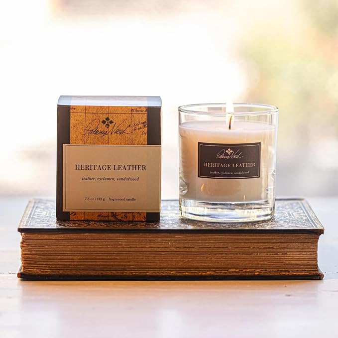 Rosy Rings Patricia Nash Candle | Long Lasting Fragrance Home Decor Gift Luxurious Aromatherapy Notes of Leather, Saffron, Sandalwood, Musk & Mimosa Bark 60 Hour Burn 7.5oz 3.5" H (Heritage Leather)