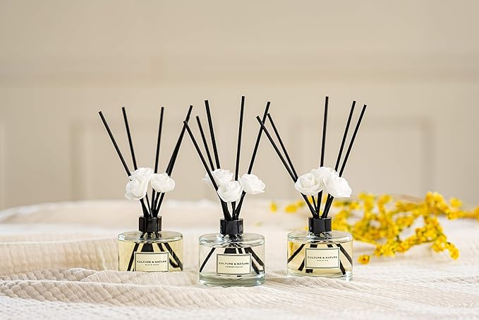 CULTURE & NATURE Reed Diffuser Set 6.7oz (200ml) Black Rose Scented Diffuser with Sticks Home Fragrance Reed Diffuser for Bathroom Shelf Decor