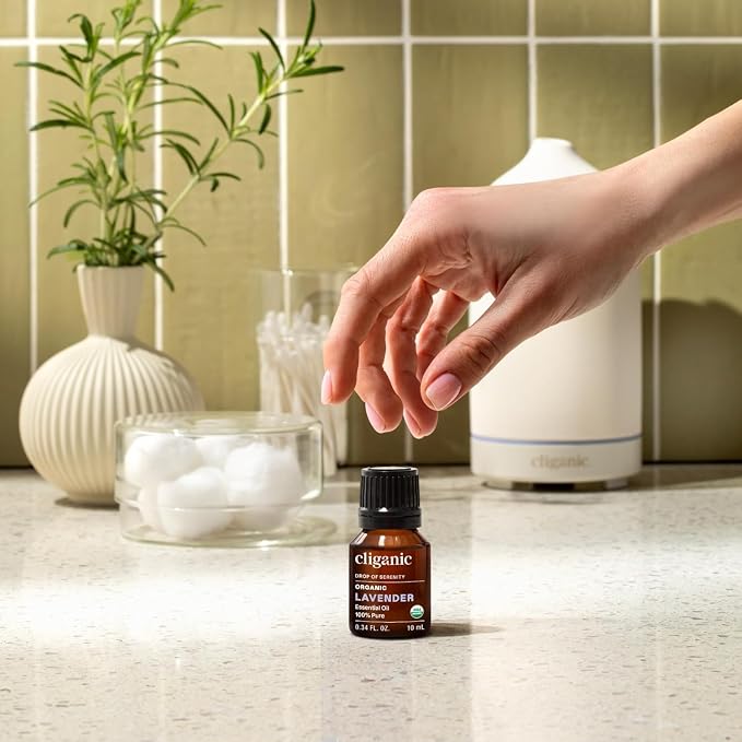 Cliganic Organic Lavender Essential Oil, 0.5oz - 100% Pure Natural Undiluted, for Aromatherapy Diffuser | Non-GMO Verified