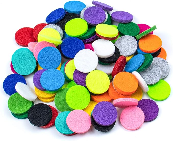 AUEAR, 100 Pack Replacement Felt Pads Round Essential Oil Diffuser Locket Necklace Refill for Bracelet Car Vent Clip 0.87 inch