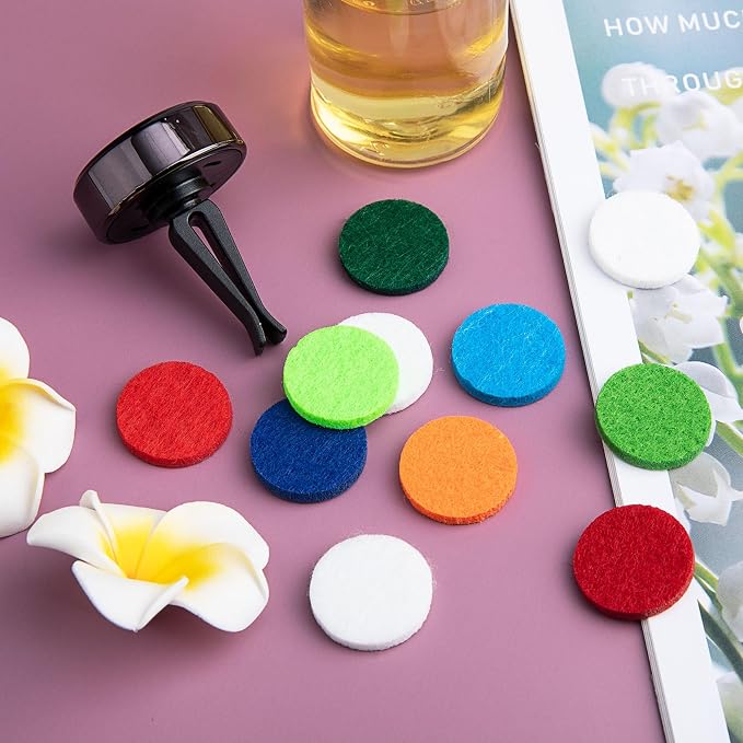 HINZIC 30Pcs Random Color Car Air Freshener Refill Felt Pads, 22x3.7mm Unscented Air Freshener Replacement Round Oil Perfumes Refill Tablets for Car Diffusers Air Freshener Vent Clips
