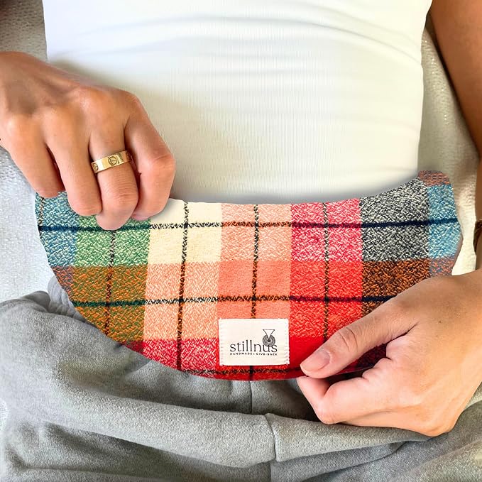 Stillnus Moon Comfort Pillow – Rainbow Tartan – Organic Lavender & Flax Seed Hot & Cold Therapy Wrap for Cramps, Anxiety, Neck Tension – Gift for Teens, Moms & Wellness Rituals