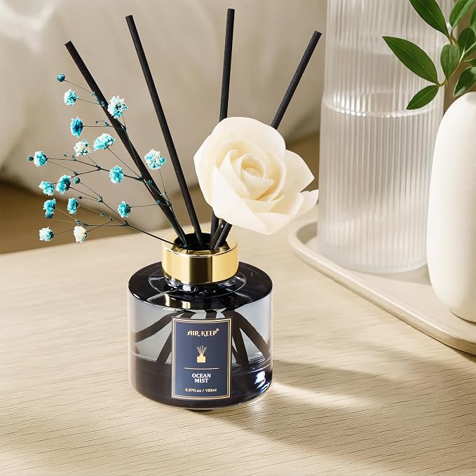 Airkeep Flower Reed Diffusers Set, 5.07 oz Ocean Mist Scented Oil Diffuser with 8 Reed Sticks, Home Fragrance Diffuser Gift Set for Bathroom & Office Decor 150ml