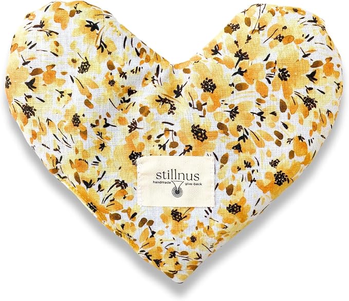 Stillnus Weighted Heart Eye Pillow with Organic Lavender & Flaxseed – Relaxation Gift for Women, Meditation Tool, Mindful Rest, Cooling Eye Mask, Wellness Self-Care Kit