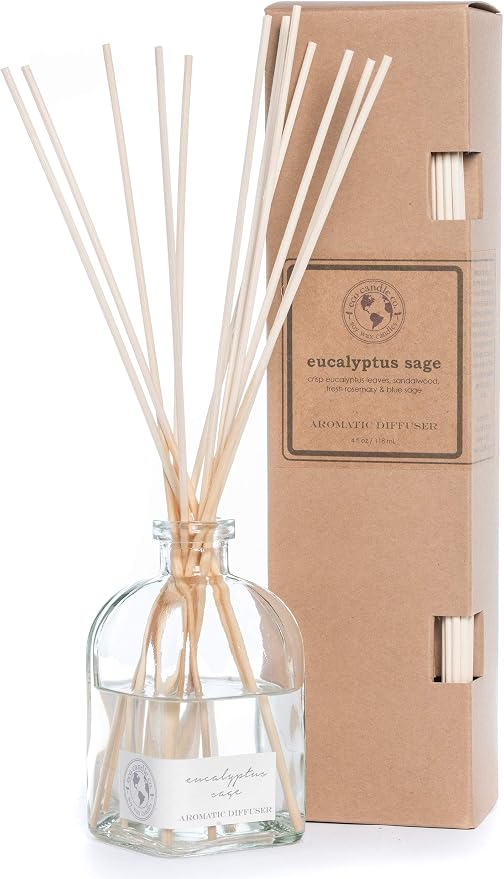 ECO CANDLE CO. Reed Diffuser Set, Eucalyptus Sage, 4 oz. - Scents of Eucalyptus, Sandalwood, Rosemary, & Sage - Premium Fragrance and Essential Oil Blends, Clear Glass, 12 Reed Sticks, Recycled Box