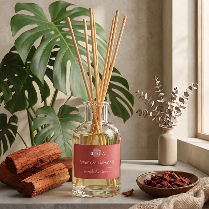 Natural Reed Diffuser Set, Warm Sandalwood 3.52 oz (100ml) Scented Diffuser with Sticks Home Fragrance Reed Diffuser for Bathroom Shelf Decor, Ideal Gift for Woman