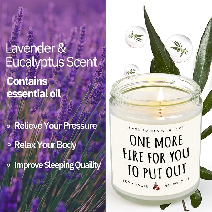 Shqiueos Funny Boss Gifts for Women Men Lavender Scented Soy Wax Candle 7oz, Manager Appreciation Gifts for Boss, Supervisor, Coworker, Office Humor for Boss Day, Birthday Christmas Gift