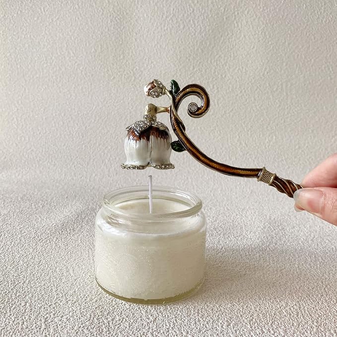 Candle Snuffer, Unique Candle Extinguisher Snuffer, Decorative Candle Extinguisher Metal Candle Tool