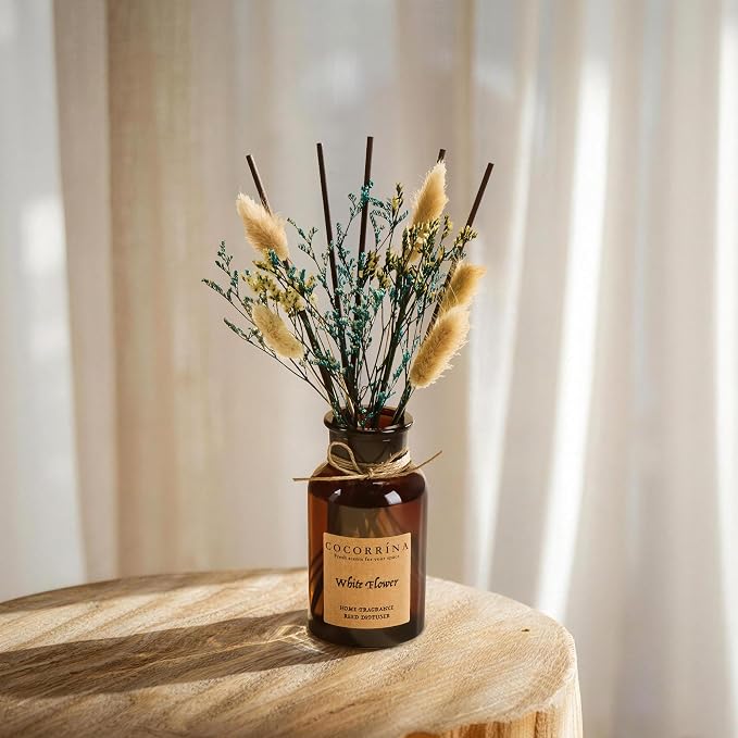Cocorrína Reed Diffuser Set, 6.7oz Flower Reed Diffuser with Real Preserved Flowers - White Flower Scented Oil & Sticks - Long Lasting Home Fragrance for Bedroom Bathroom Shelf Decor
