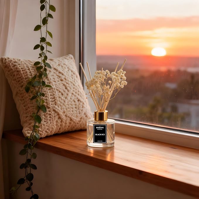 Reed Diffuser Set - 3.38 fl oz Black ice Premium Scented Oil with Preserved Baby's Breath & Cotton 6 Sticks | Long-Lasting Aromatherapy for Home, Bedroom, Bathroom, Office Home Decor