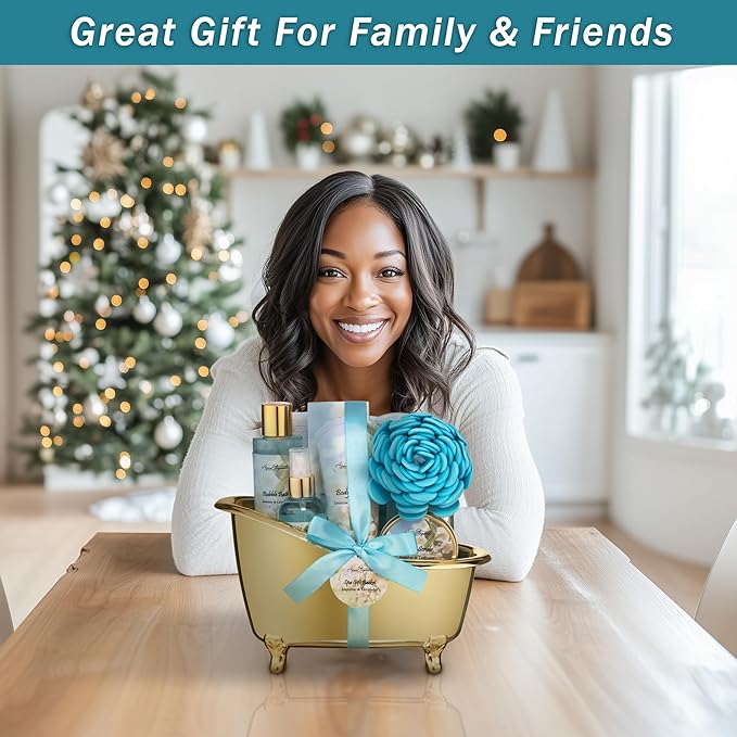 Aqua Elegante Spa Gift Basket - Luxury Bath Set with Body Wash, Bubble Bath, Lotion, Salts, Scrub, Spray, Shower Puff, Towel, Gifts for Women, Mom, Wife, Her - Jasmine & Lavender