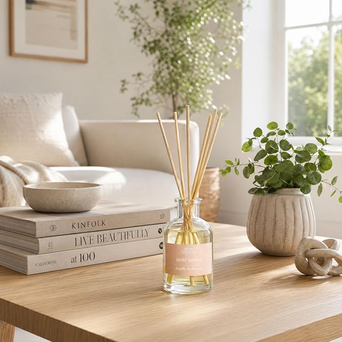 Natural Reed Diffuser Set, White Jasmine 3.52 oz (100ml) Scented Diffuser with Sticks Home Fragrance Reed Diffuser for Bathroom Shelf Decor, Ideal Gift for Woman