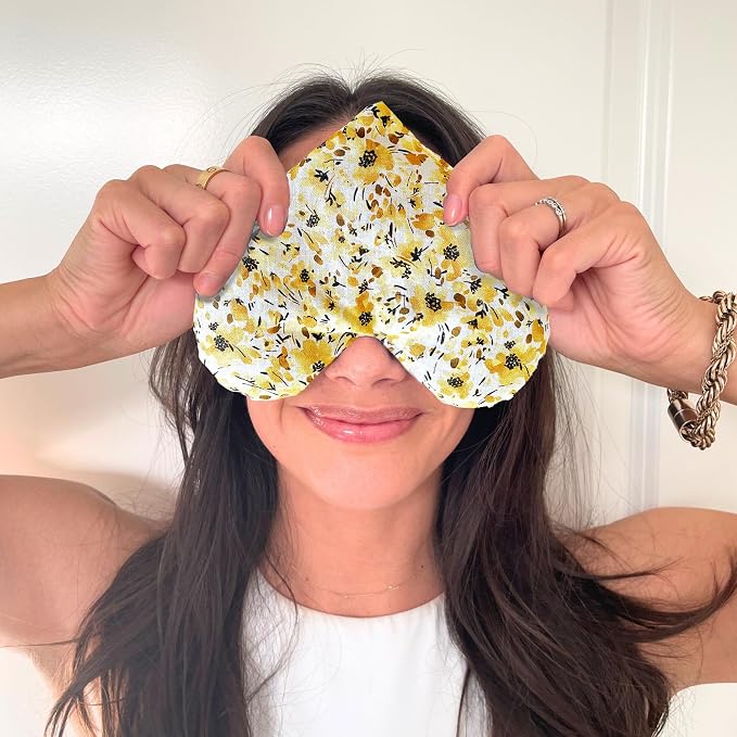 Stillnus Weighted Heart Eye Pillow with Organic Lavender & Flaxseed – Relaxation Gift for Women, Meditation Tool, Mindful Rest, Cooling Eye Mask, Wellness Self-Care Kit