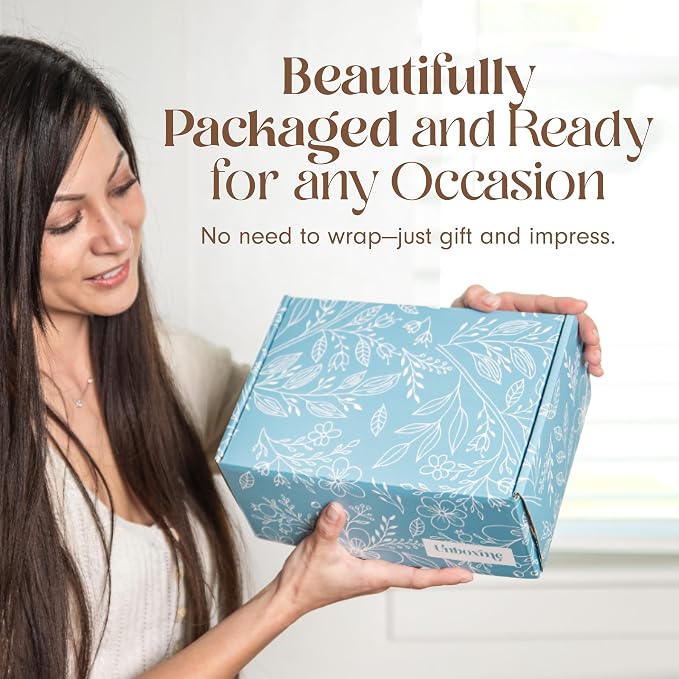 Unboxme Spa Gift Basket for Women - Lavender Self Care Gifts with Candle & Bath Bombs - Relaxation Care Package for Birthday, Get Well Soon, Christmas, Valentine's Day
