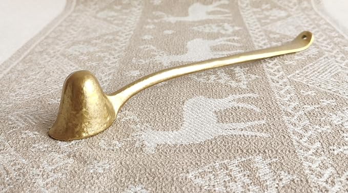 BSTGIFTS Candle Snuffer - Candle Fire Extinguisher Cutter - Candle Accessory Long Handle Candle Stopper，Candle Cover Tool (Classic Snuff)