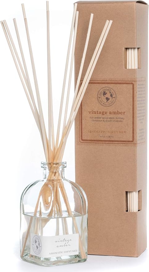 ECO CANDLE CO. Reed Diffuser Set, Vintage Amber, 4 oz. - Scents of Wood Resin, Nutmeg, Cinnamon, & Vanilla - Premium Fragrance and Essential Oil Blends, Clear Glass, 12 Reed Sticks, Recycled Box