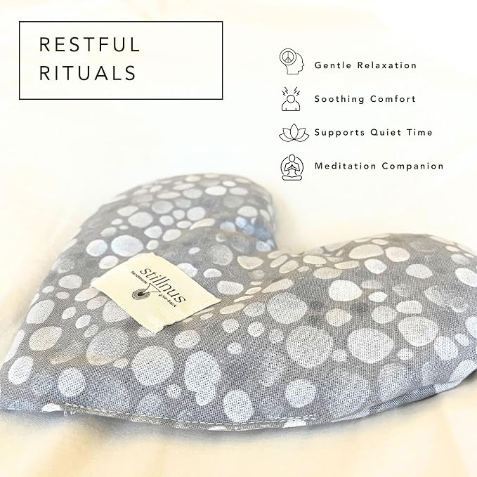 Stillnus Weighted Heart Eye Pillow with Organic Lavender & Flaxseed – Relaxation Gift for Women, Meditation Tool, Mindful Rest, Cooling Eye Mask, Wellness Self-Care Kit