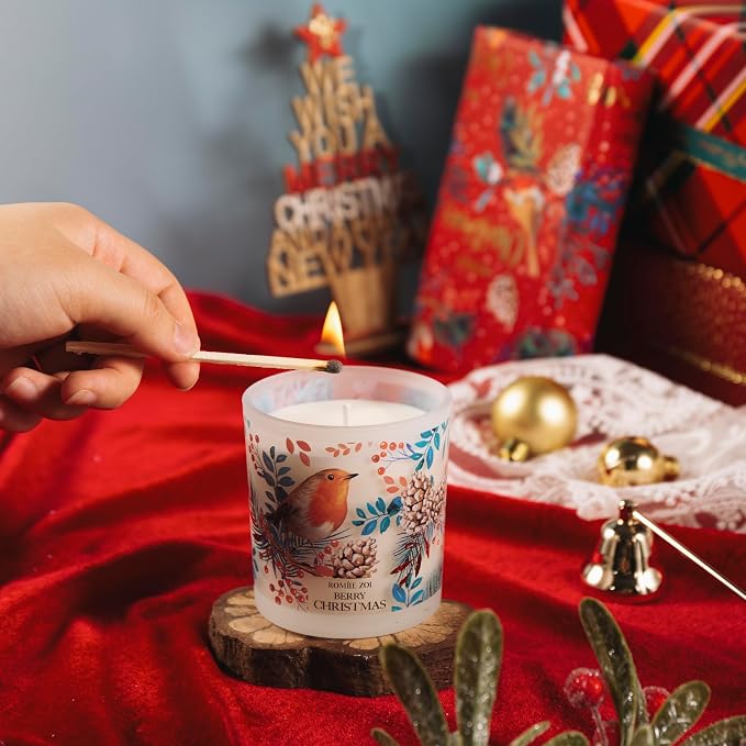 ROMIIE ZOI Scented Jar Candle - 6oz Soy Wax - Berry Christmas Infused with Holiday Floral Aroma - Keepsake Box Special for Holiday Gifts