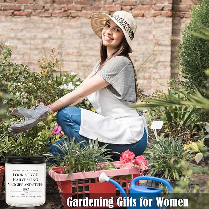 Gardening Gifts for Women - Funny Garden Gift Ideas for Plant Lover, Scented Candle Best Present for Gardeners, Plant Mom, Unique Birthday Cool Gifts for Mom, Friend, Wife, Her