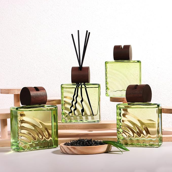 6.76 oz White Tea Scent Diffusers with 8 Fiber Sticks,200ml Reed Diffuser for Bathroom Room Air Freshener, Last up for 40 Days