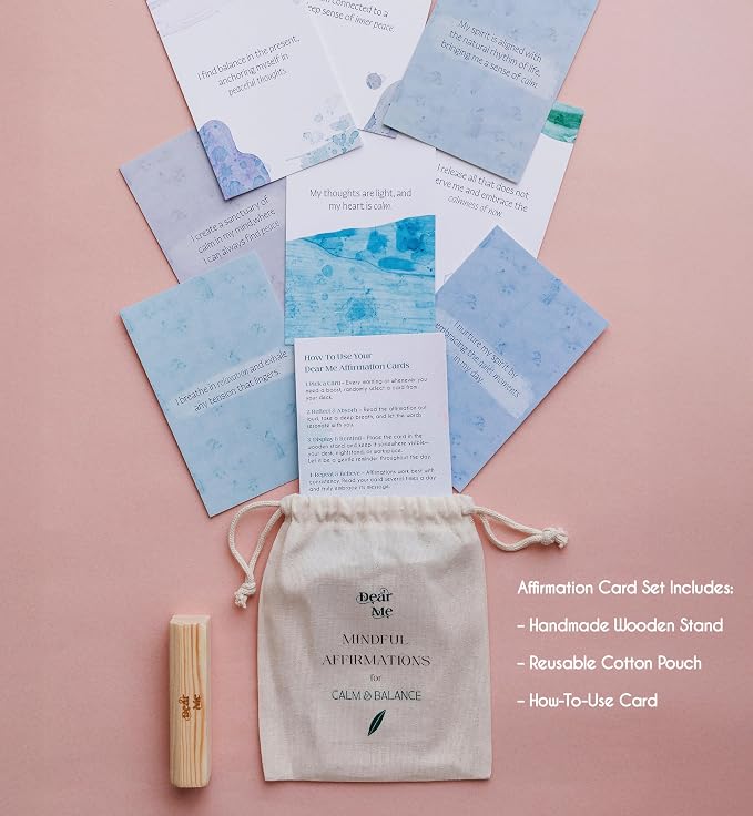 Dear Me Calmness Gift Set – Affirmation Cards, Natural Soy Candle & Bath Salt – Mindfulness Gift – Self-Care Set for Women – Relaxation Kit for Stress Relief & Emotional Wellness