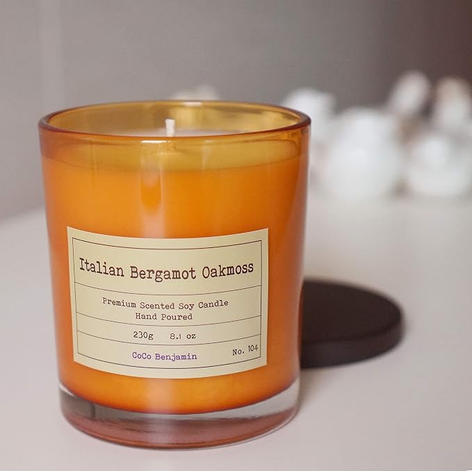 100% Soy, Highly Scented, Hand Poured Soy Candle (Italian Bergamot Oakmoss)