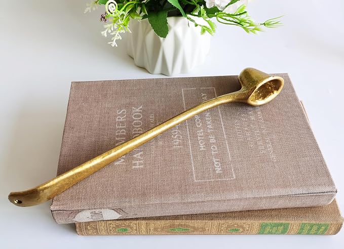 BSTGIFTS Candle Snuffer - Candle Fire Extinguisher Cutter - Candle Accessory Long Handle Candle Stopper，Candle Cover Tool (Classic Snuff)