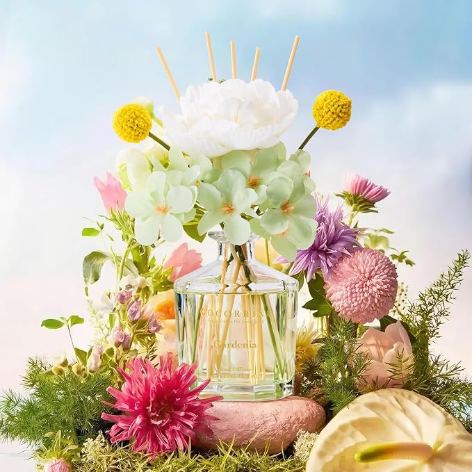 COCORRÍNA Reed Diffuser - Gardenia 8.5 Fl.oz Flower Reed Diffuser Set with 8 Sticks, Home Fragrance Reed Diffuser for Home Bedroom Office Bathroom Shelf Decor (Master Collection)