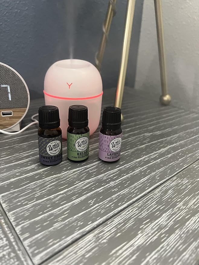 Wild Essentials 220ml Cool Mist Essential Oil Diffuser/Humidifier, Aromatherapy, Nightlight, Portable, USB Power, Auto Off, Room, Office, Car (White)
