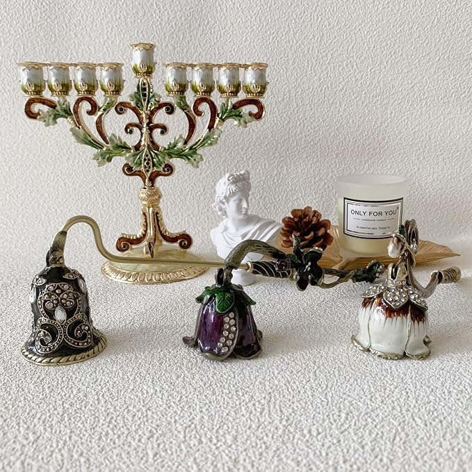 Candle Snuffer, Unique Candle Extinguisher Snuffer, Decorative Candle Extinguisher Metal Candle Tool (Purple)