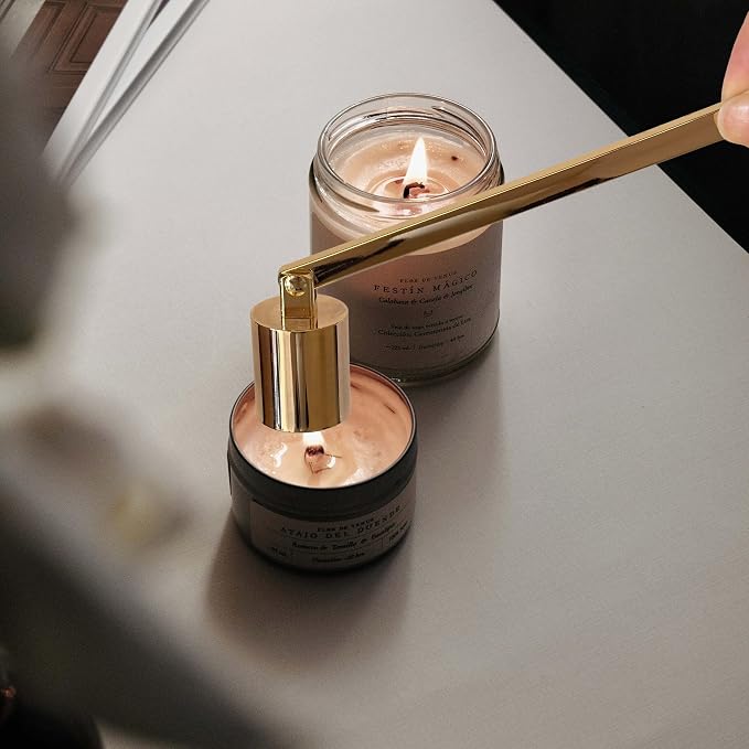 Candle Snuffer, Golden Candle Snuffer Extinguisher with Long Handle, Gold Color Stainless Steel Wick Flame Snuffer for Putting Out Candle Flame Safely